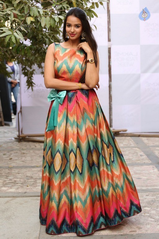 Poojitha Latest Gallery - 8 / 37 photos