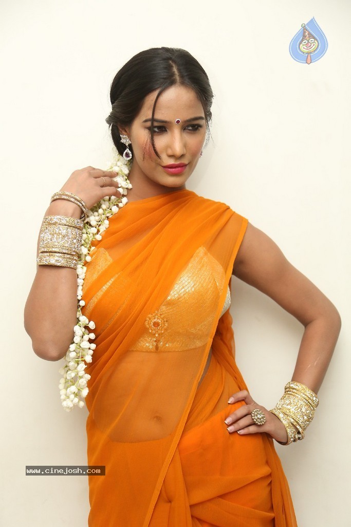 Poonam Pandey Latest Gallery - 103 / 195 photos