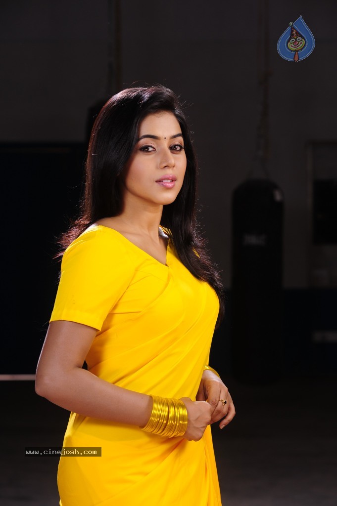 Poorna Hot Gallery - 65 / 71 photos