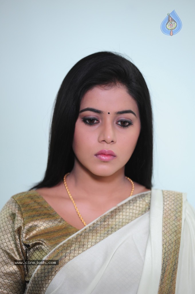 Poorna New Gallery - 14 / 58 photos