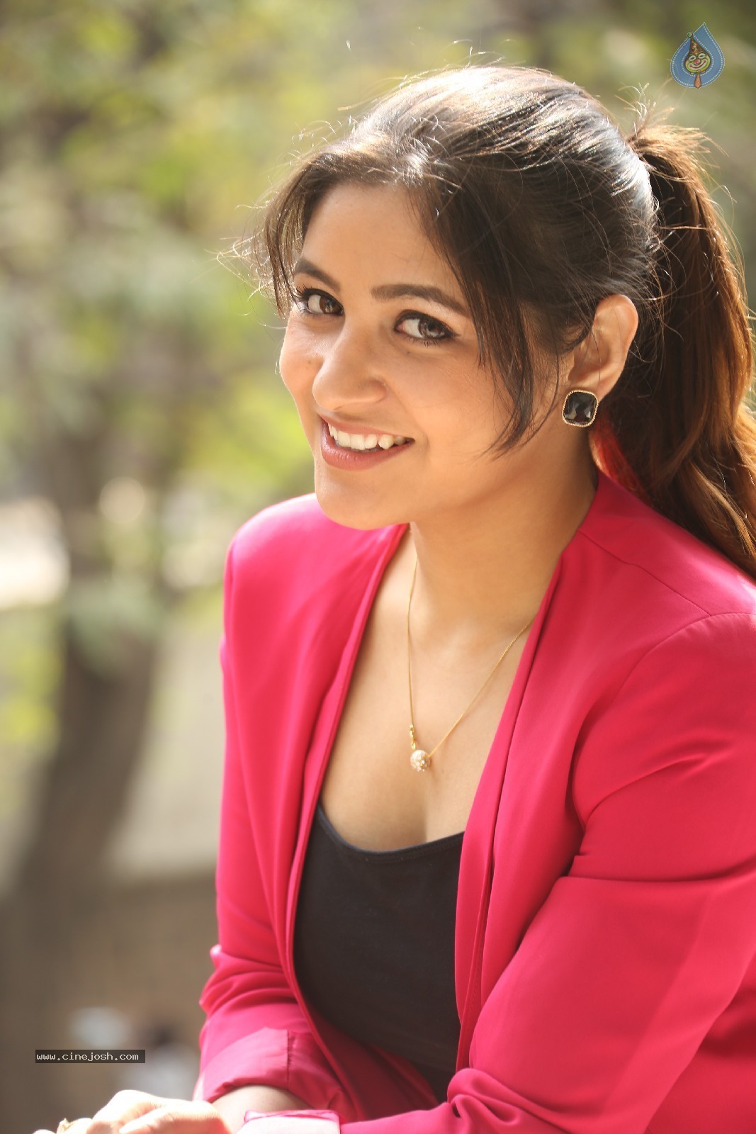 Prabhjeet Kaur New Stills - 16 / 60 photos