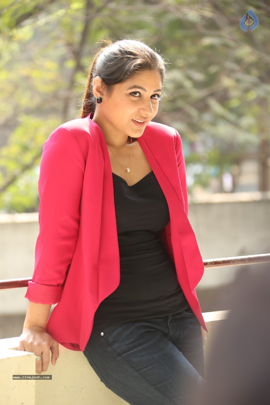 Prabhjeet Kaur New Stills - 46 / 60 photos