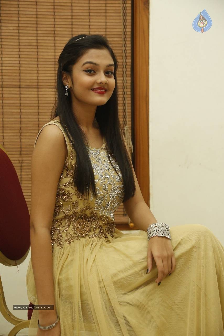 Pragathi Photos - 51 / 62 photos