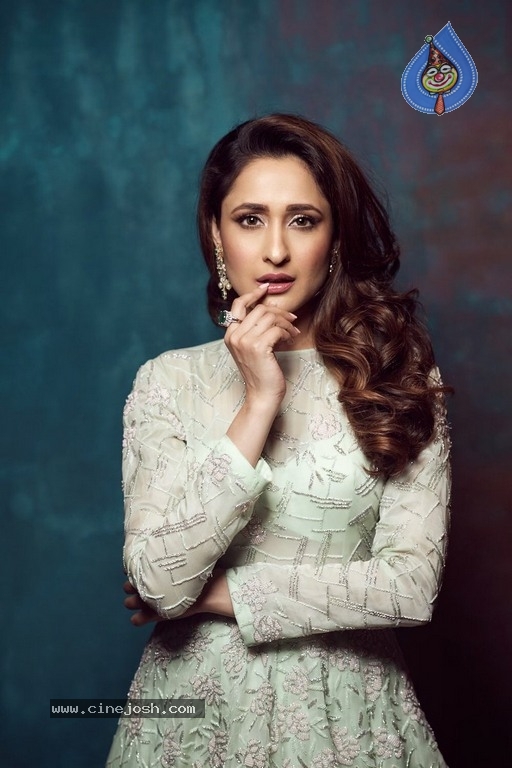 Pragya Jaiswal Photos - 1 / 12 photos