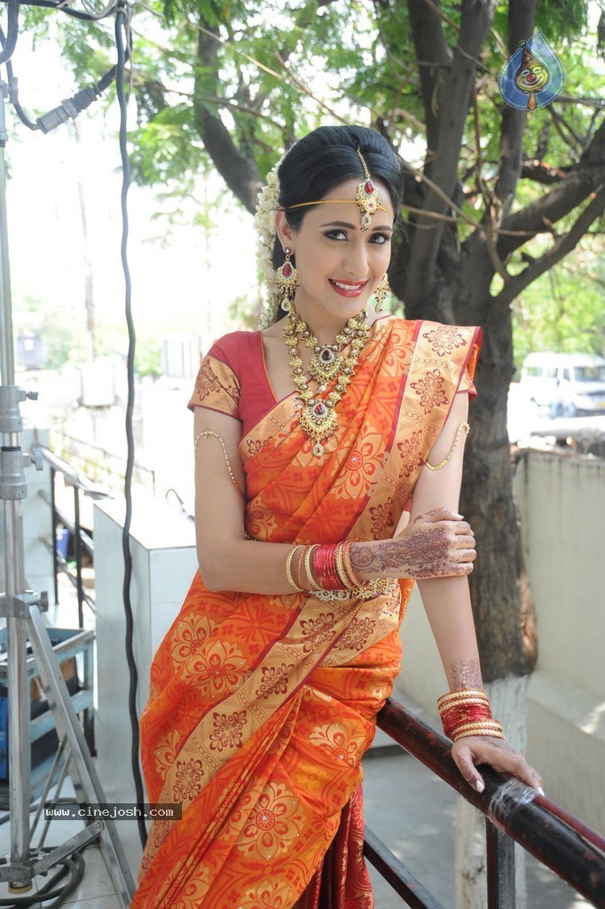 Pragya Jaiswal Stills - 77 / 82 photos