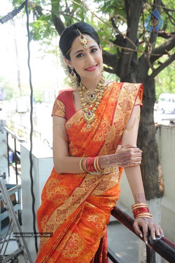 Pragya Jaiswal Stills - 79 / 82 photos