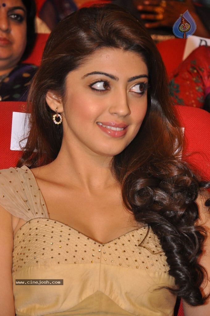 Pranitha Latest Hot Photos - 54 / 81 photos