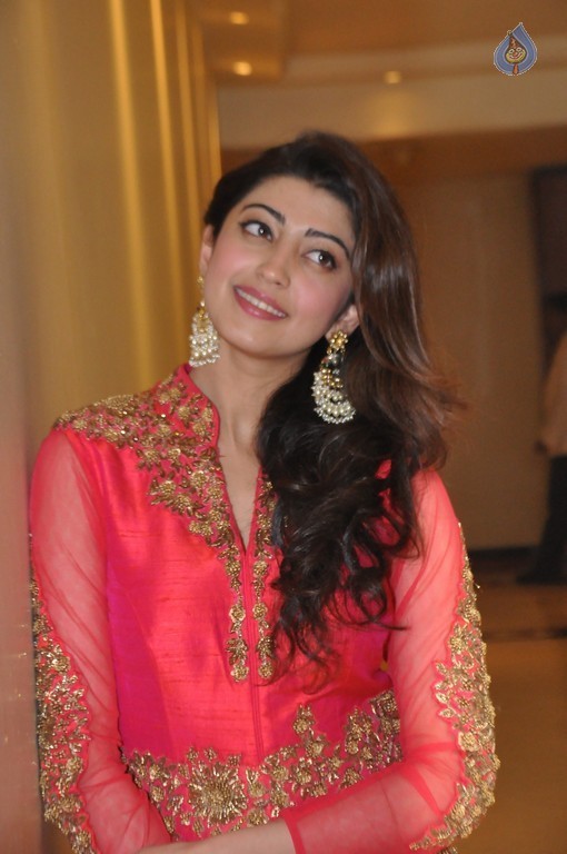 Pranitha Subhash New Photos - 51 / 58 photos