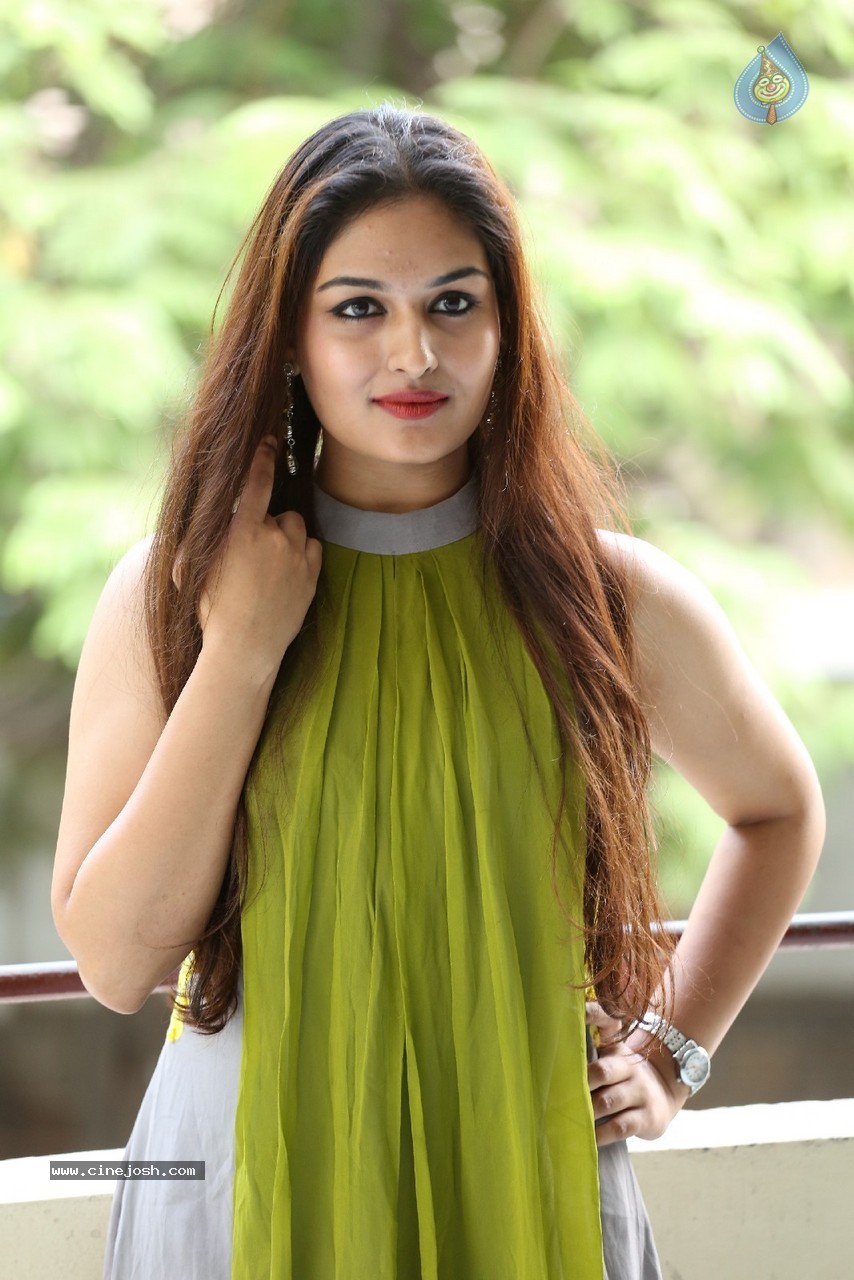 Prayaga Martin Stills - 27 / 54 photos