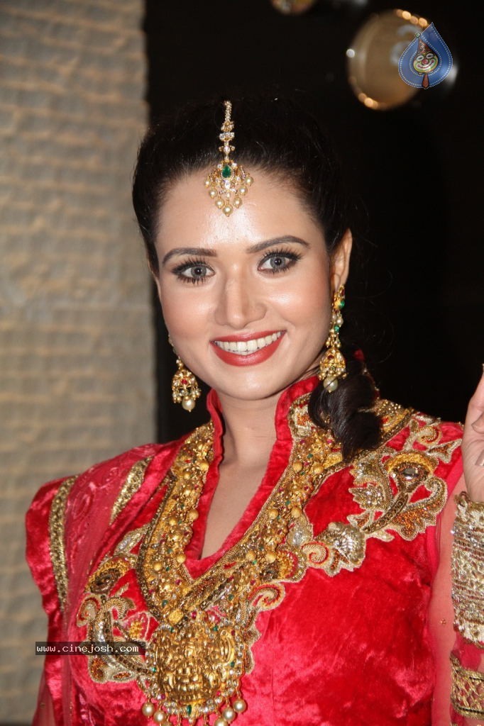 Preethi Rana Hot Photos - 5 / 115 photos