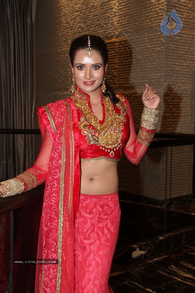 Preethi Rana Hot Photos - 26 / 115 photos