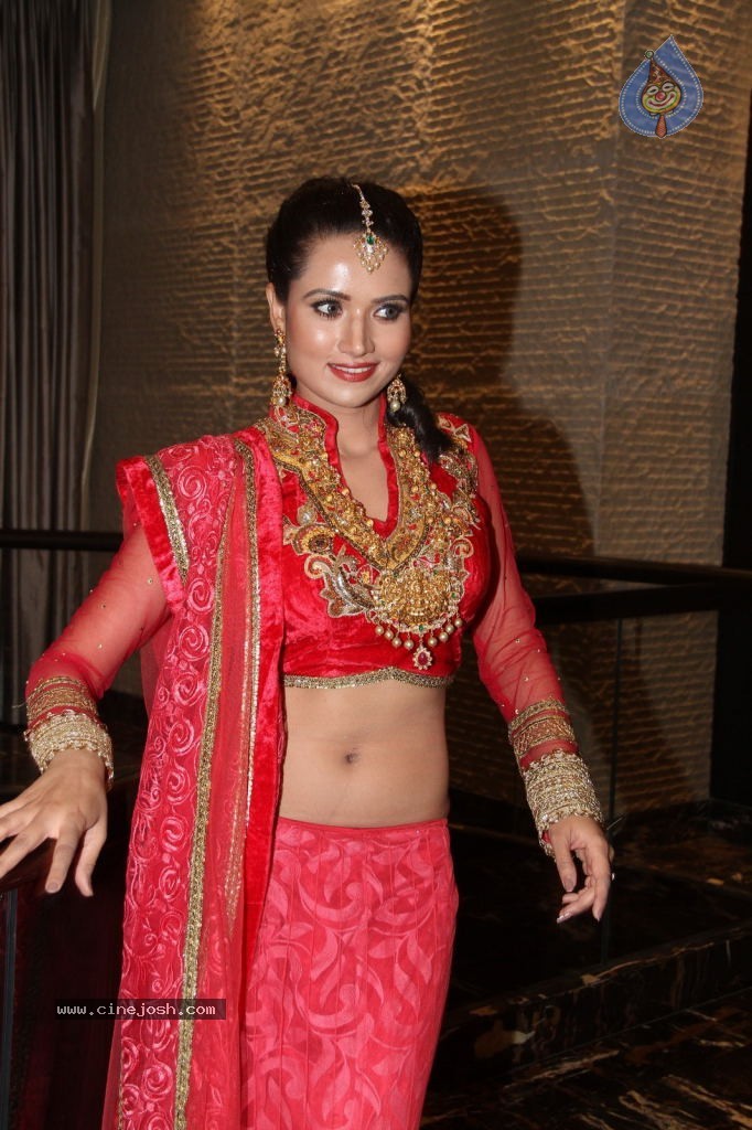 Preethi Rana Hot Photos - 33 / 115 photos