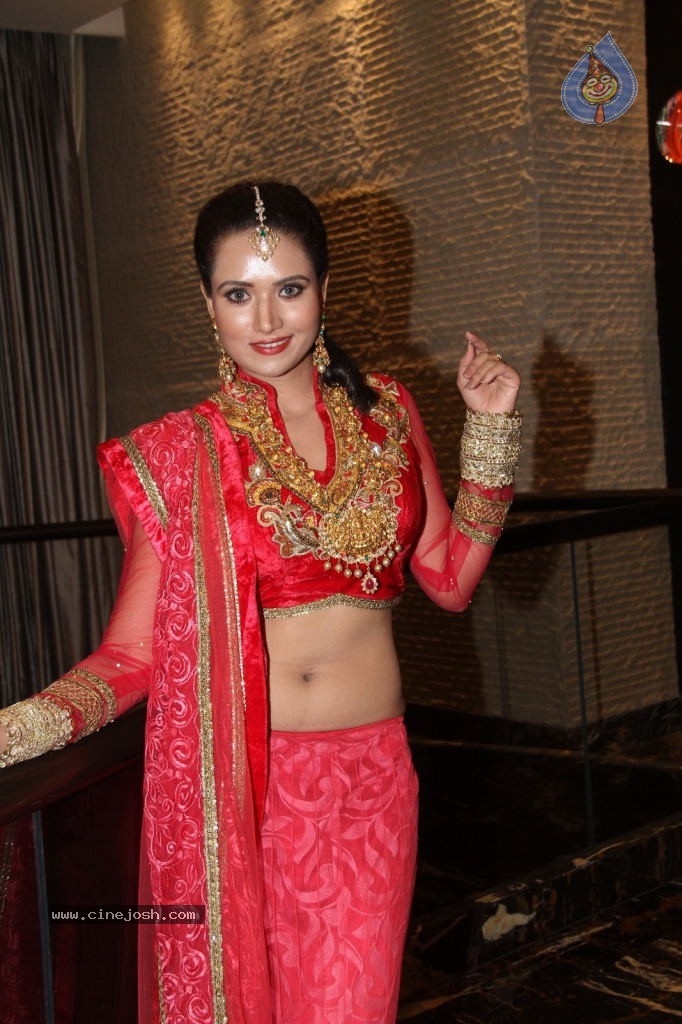 Preethi Rana Hot Photos - 76 / 115 photos