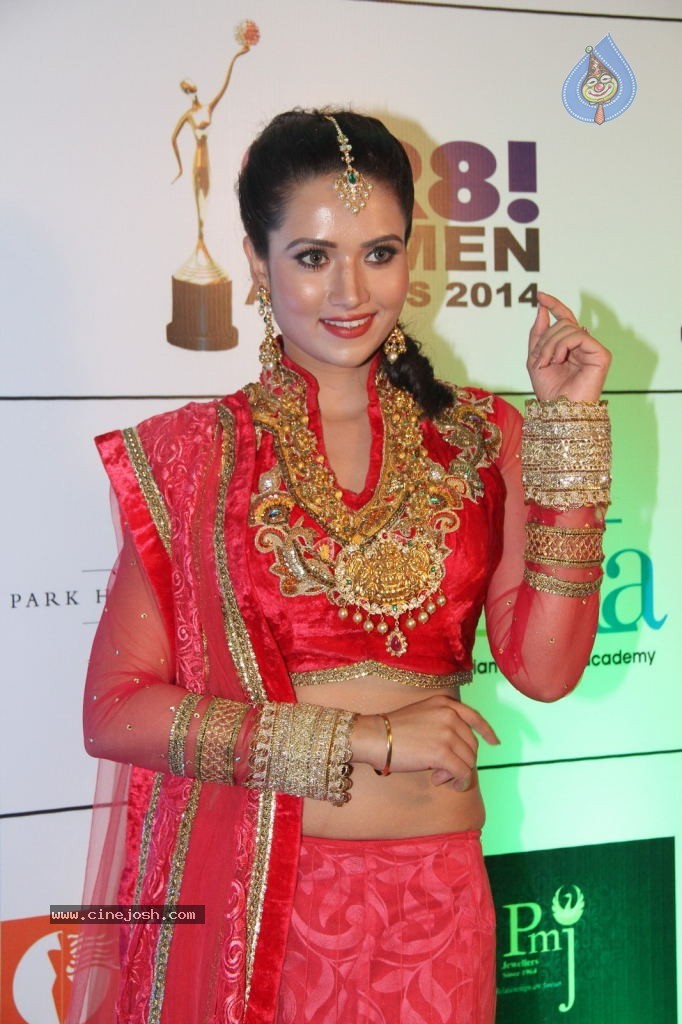 Preethi Rana Hot Photos - 80 / 115 photos