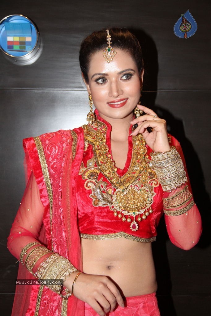 Preethi Rana Hot Photos - 96 / 115 photos