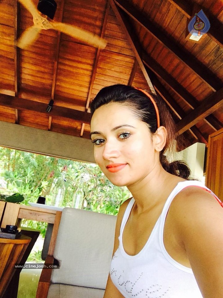 Preethi Rana Hot Stills - 1 / 8 photos