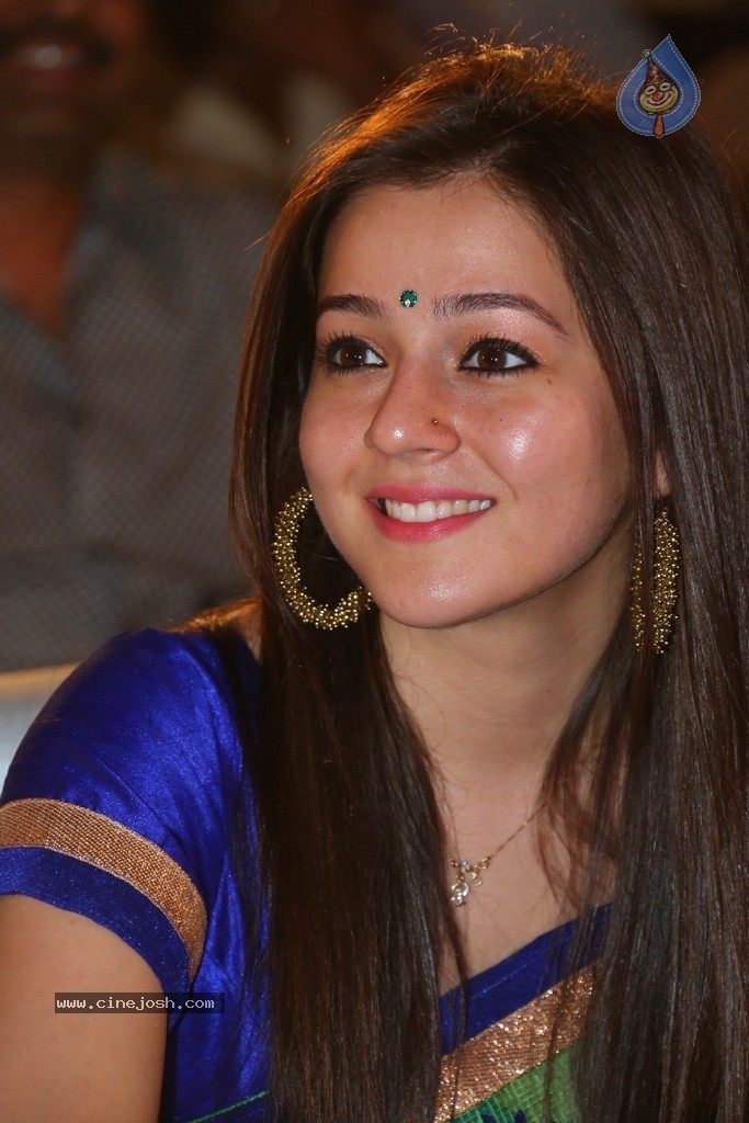 Priyal Gor Stills - 11 / 91 photos