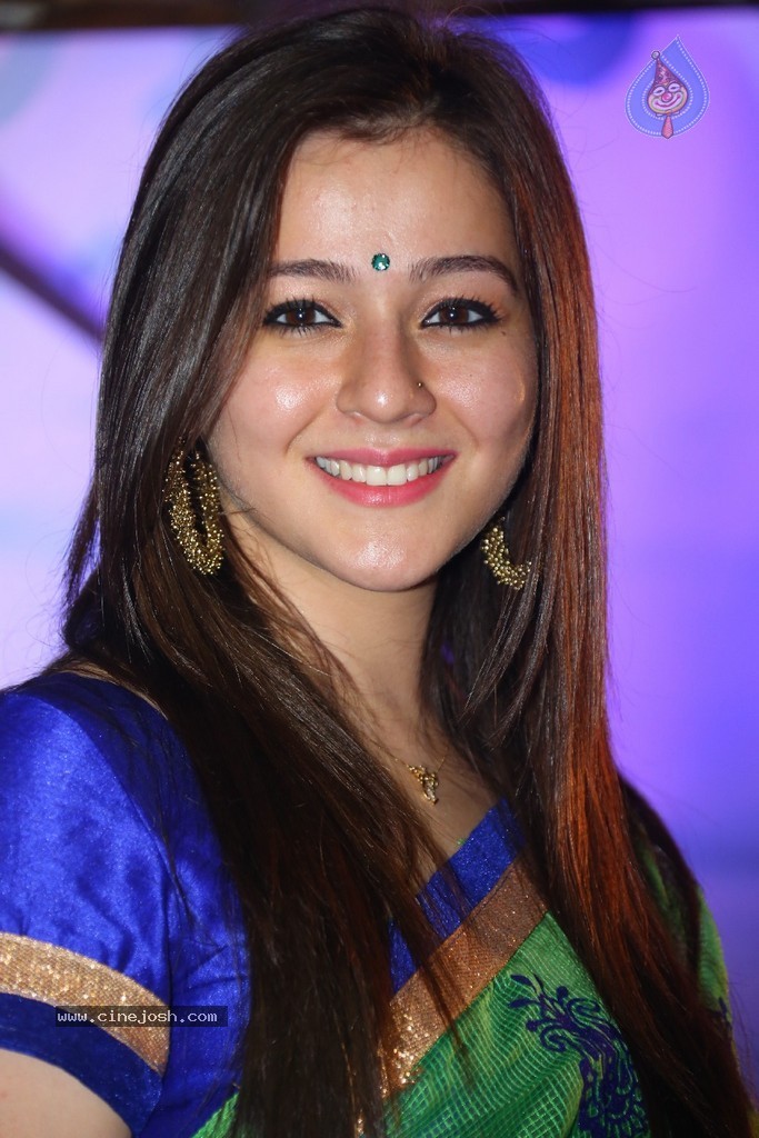 Priyal Gor Stills - 36 / 91 photos