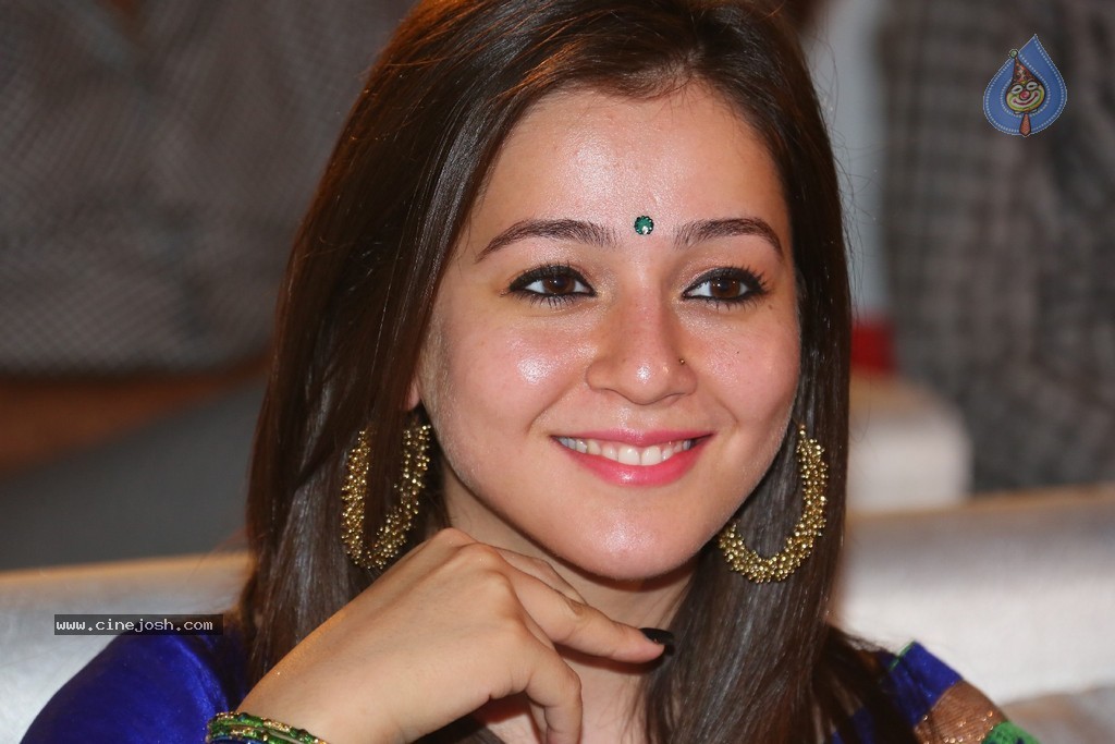 Priyal Gor Stills - 84 / 91 photos