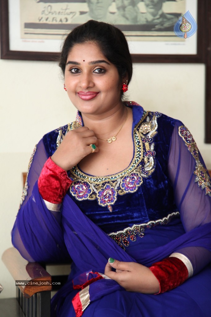 Priya Stills - 33 / 62 photos