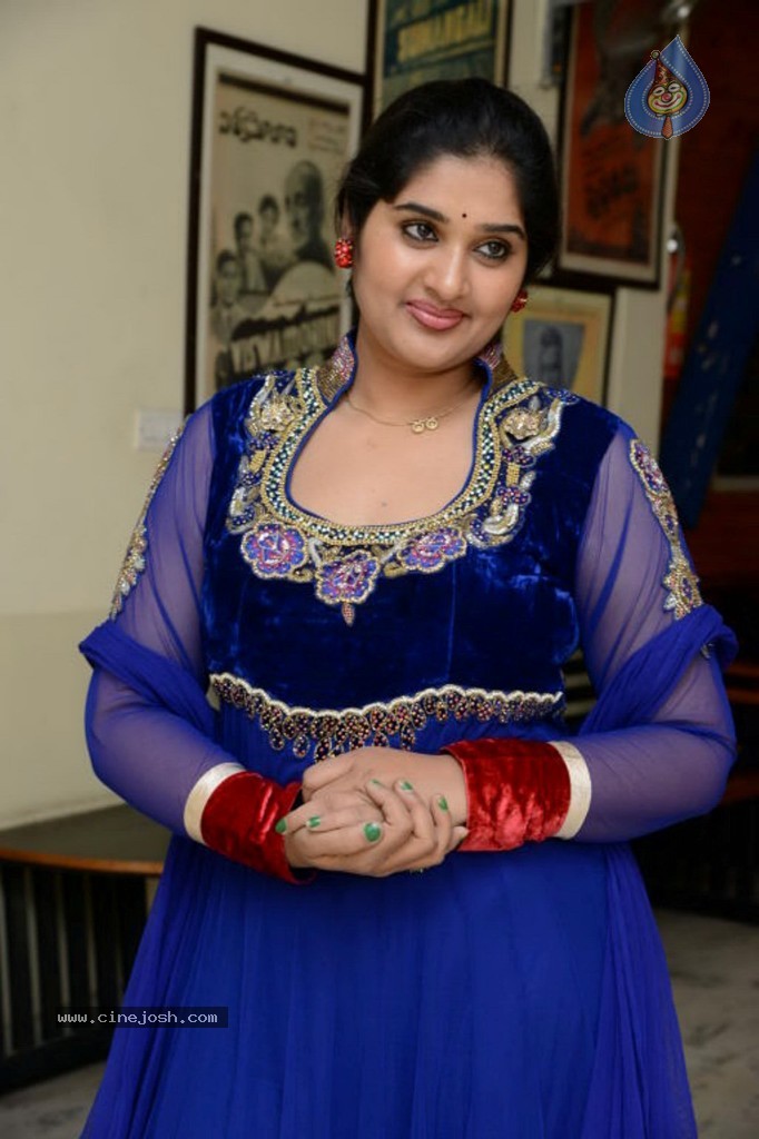 Priya Stills - 54 / 62 photos