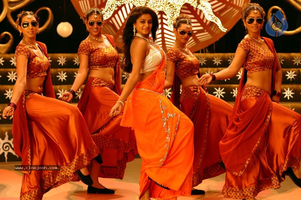 Priyamani High Resolution Stills - 29 / 45 photos