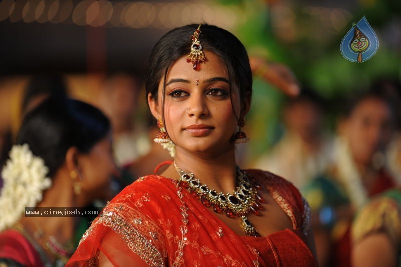 Priyamani Hot Stills In Pravarakyudu Movie  - 146 / 148 photos