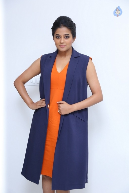 Priyamani Latest Photos - 18 / 21 photos