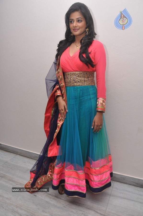 Priyamani New Photos - 79 / 81 photos