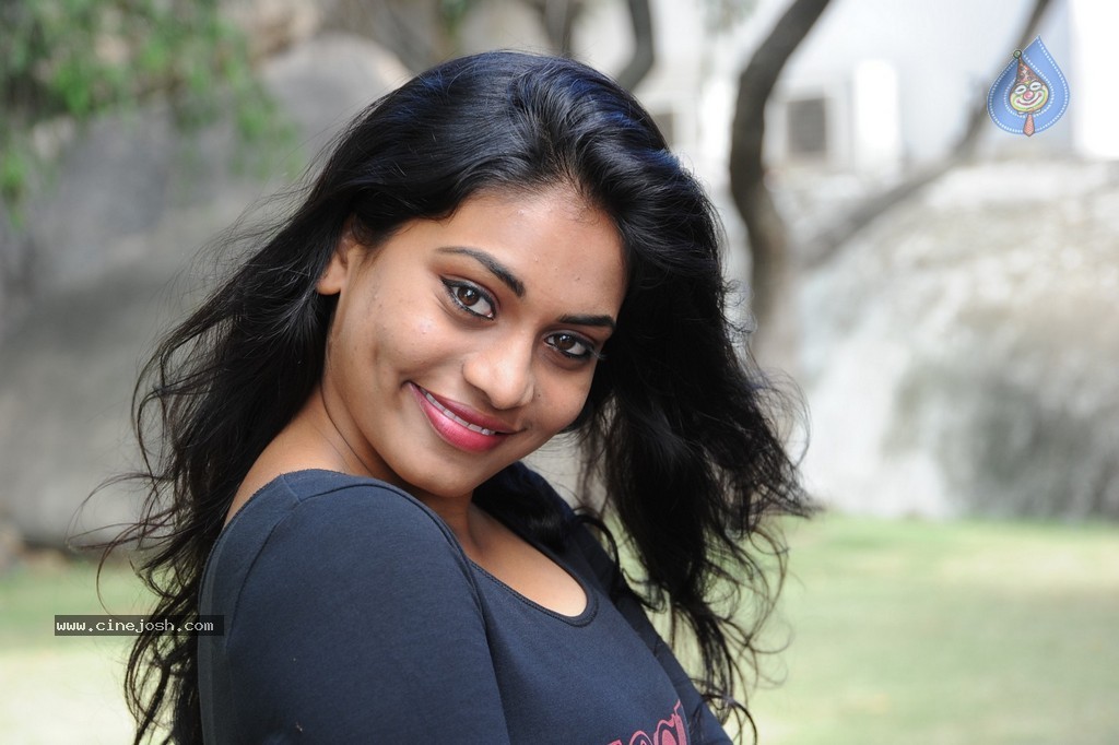 Priyanka Gugustin Stills - 6 / 144 photos