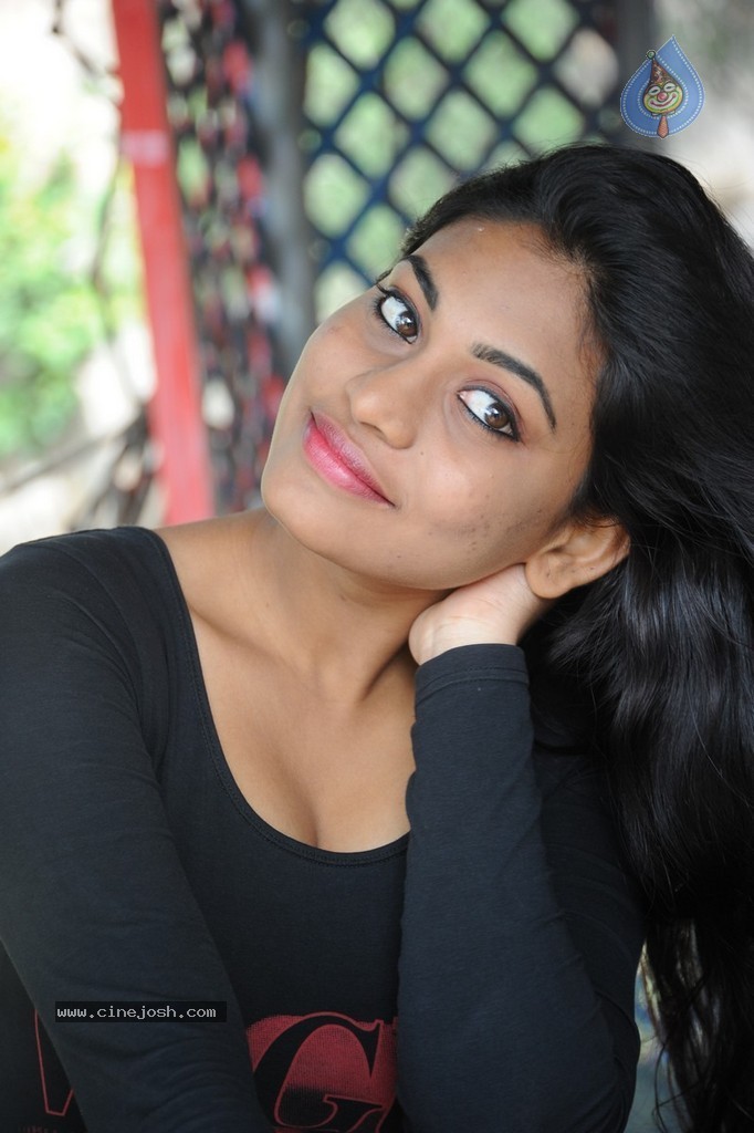 Priyanka Gugustin Stills - 10 / 144 photos