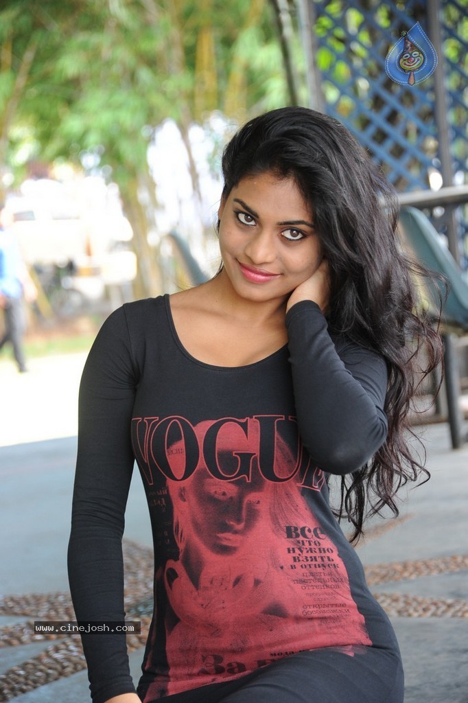 Priyanka Gugustin Stills - 11 / 144 photos