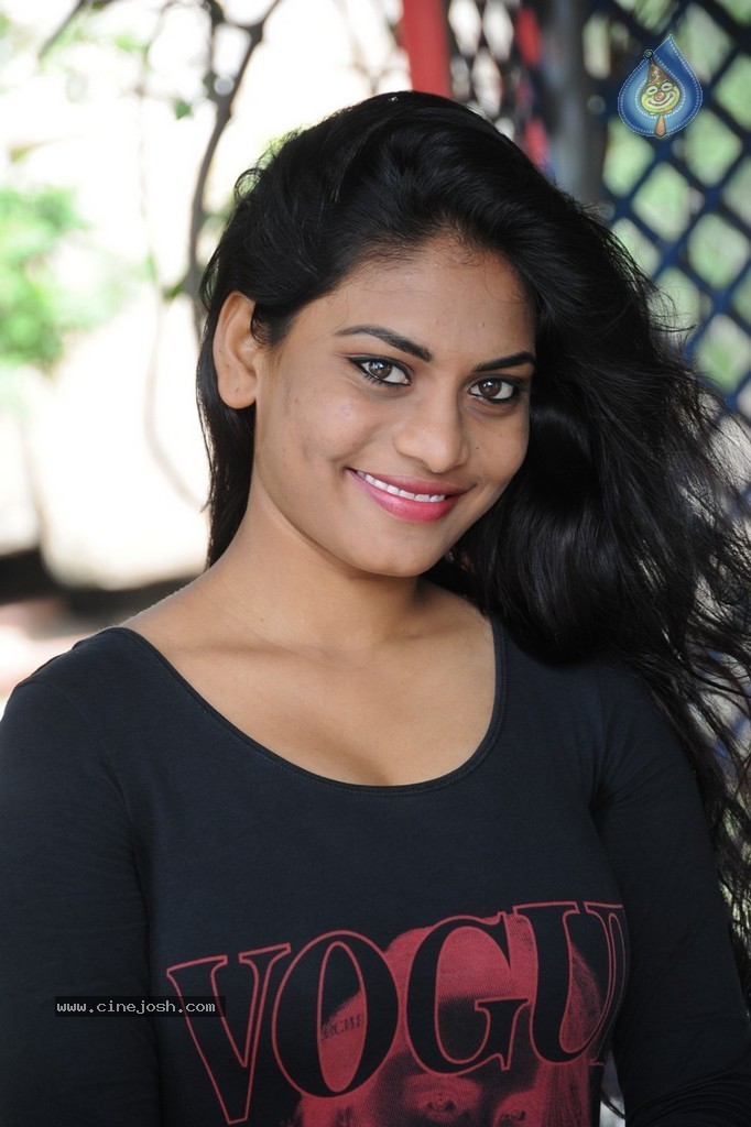 Priyanka Gugustin Stills - 16 / 144 photos