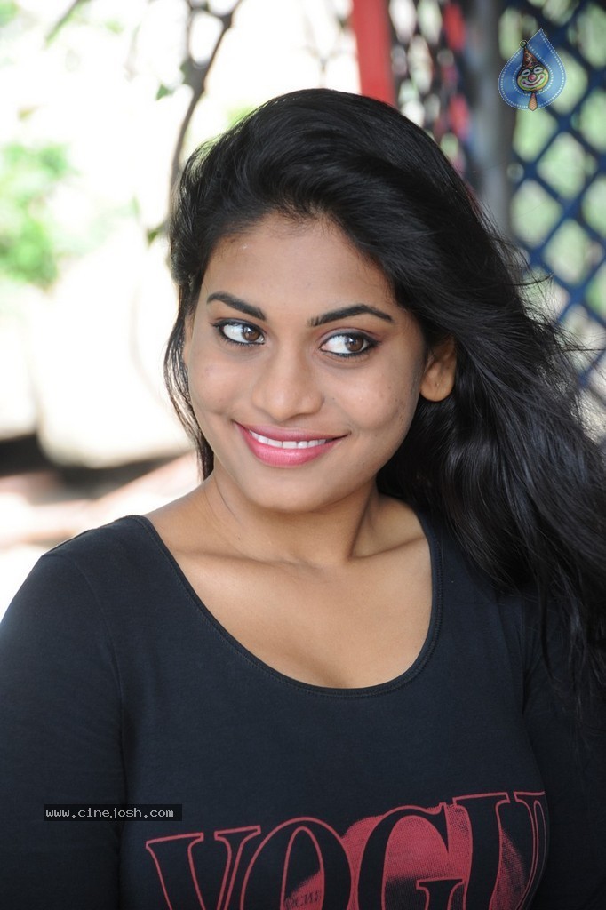 Priyanka Gugustin Stills - 21 / 144 photos