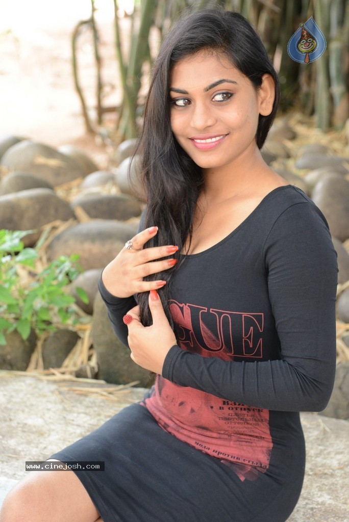 Priyanka Gugustin Stills - 25 / 144 photos