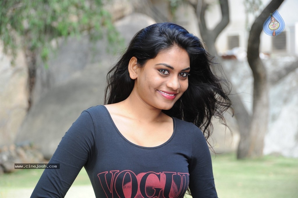 Priyanka Gugustin Stills - 31 / 144 photos