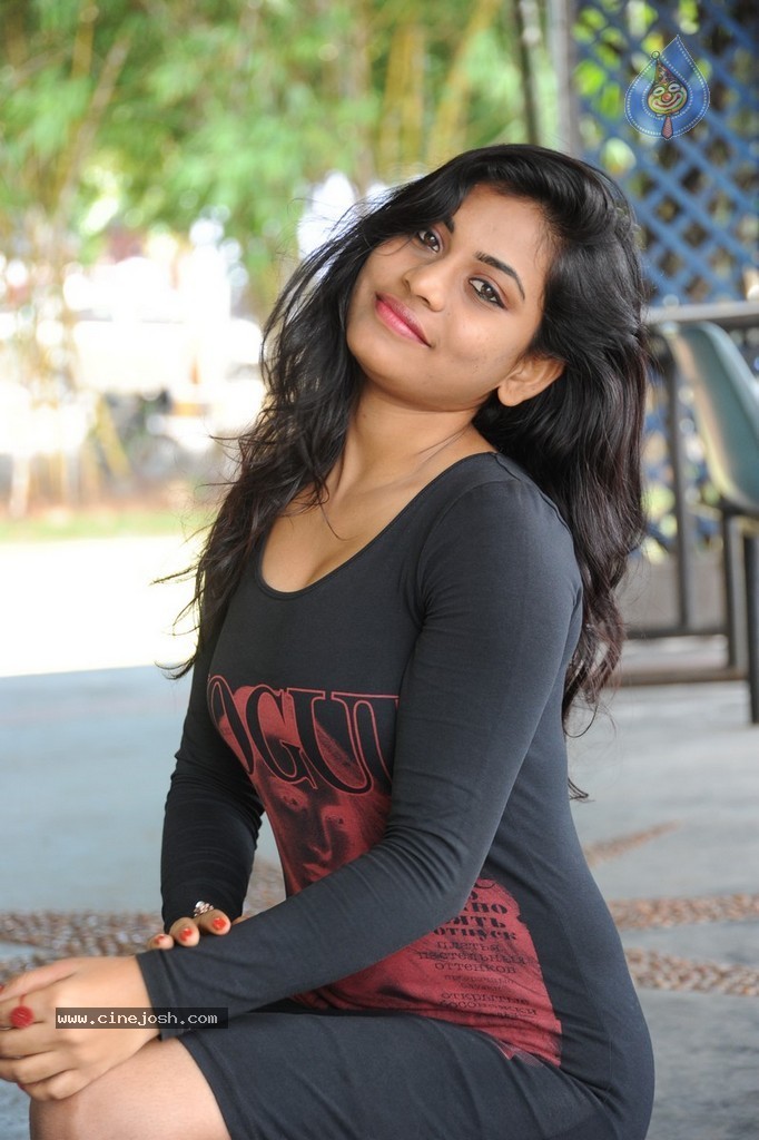 Priyanka Gugustin Stills - 74 / 144 photos