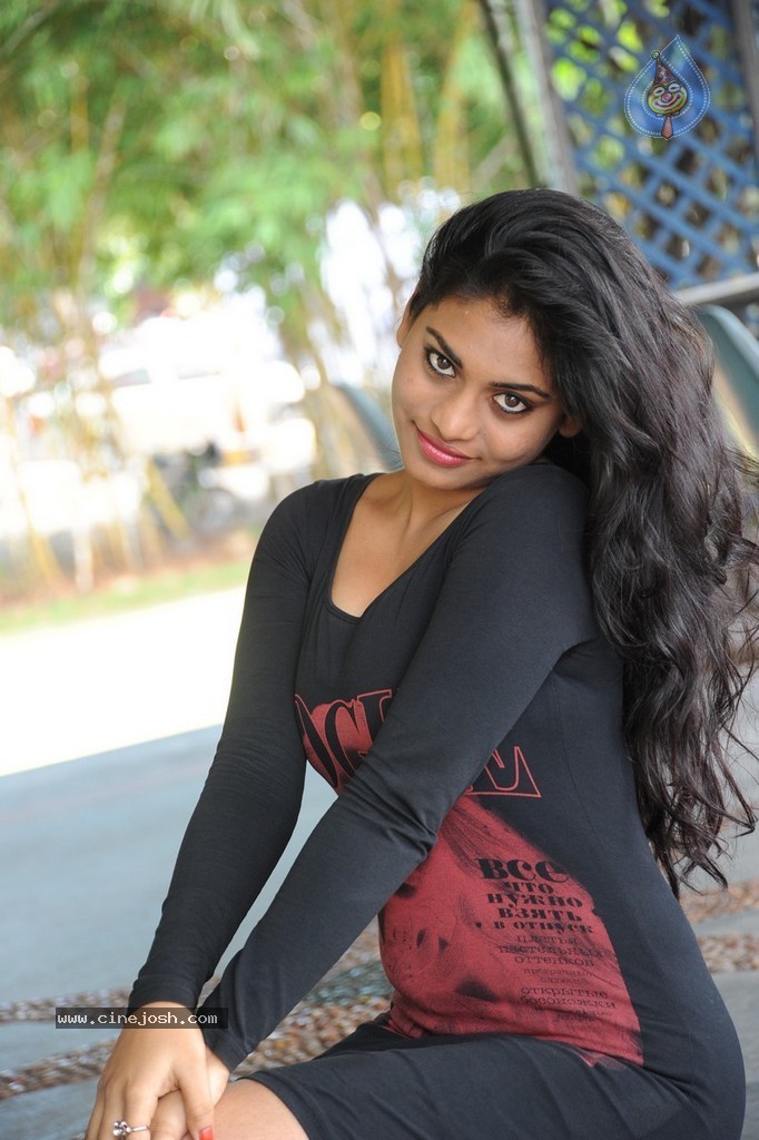 Priyanka Gugustin Stills - 121 / 144 photos