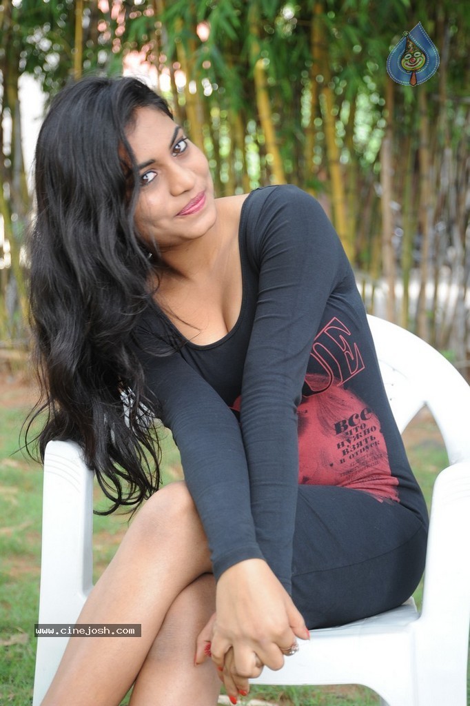Priyanka Gugustin Stills - 125 / 144 photos