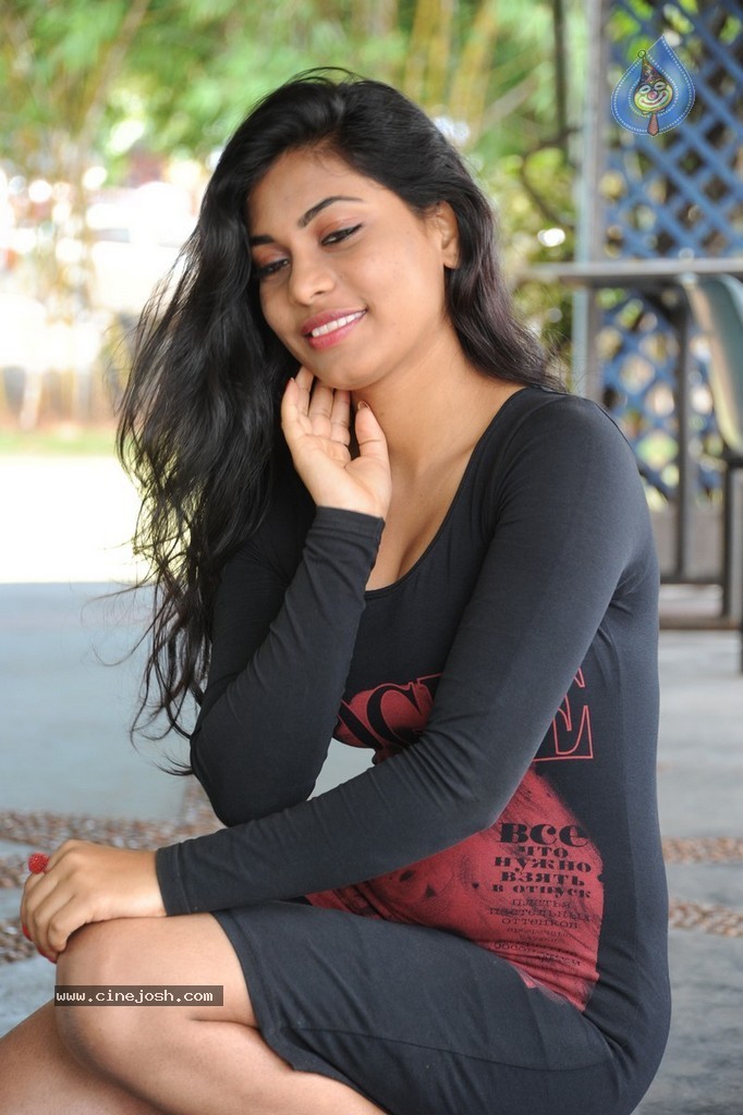 Priyanka Gugustin Stills - 132 / 144 photos