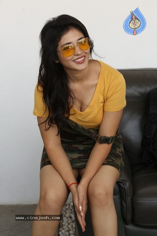 Priyanka Jawalkar Photos - 29 / 29 photos