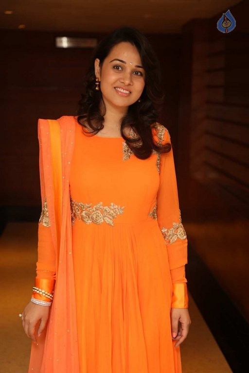 Priyanka Kothari Latest Photos - 13 / 42 photos