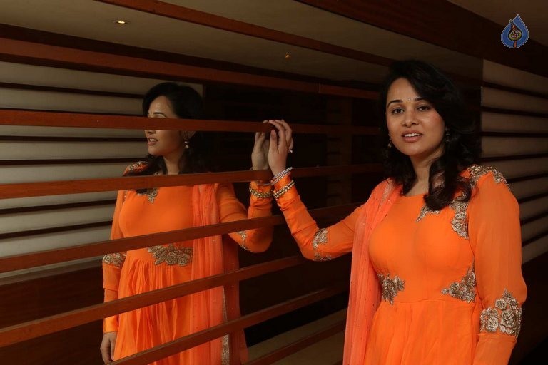 Priyanka Kothari Latest Photos - 29 / 42 photos