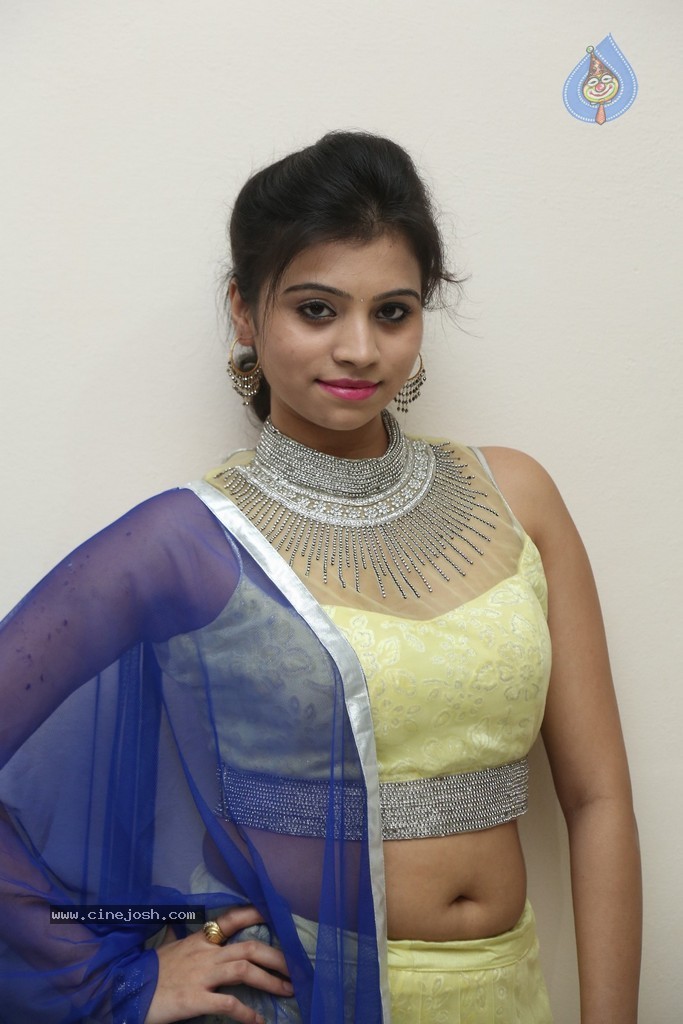 Priyanka Latest Images - 105 / 138 photos