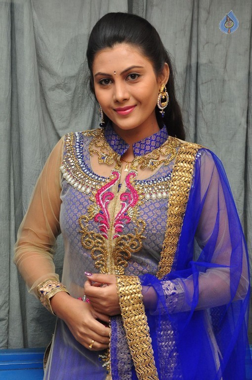 Priyanka Naidu Photos - 1 / 32 photos