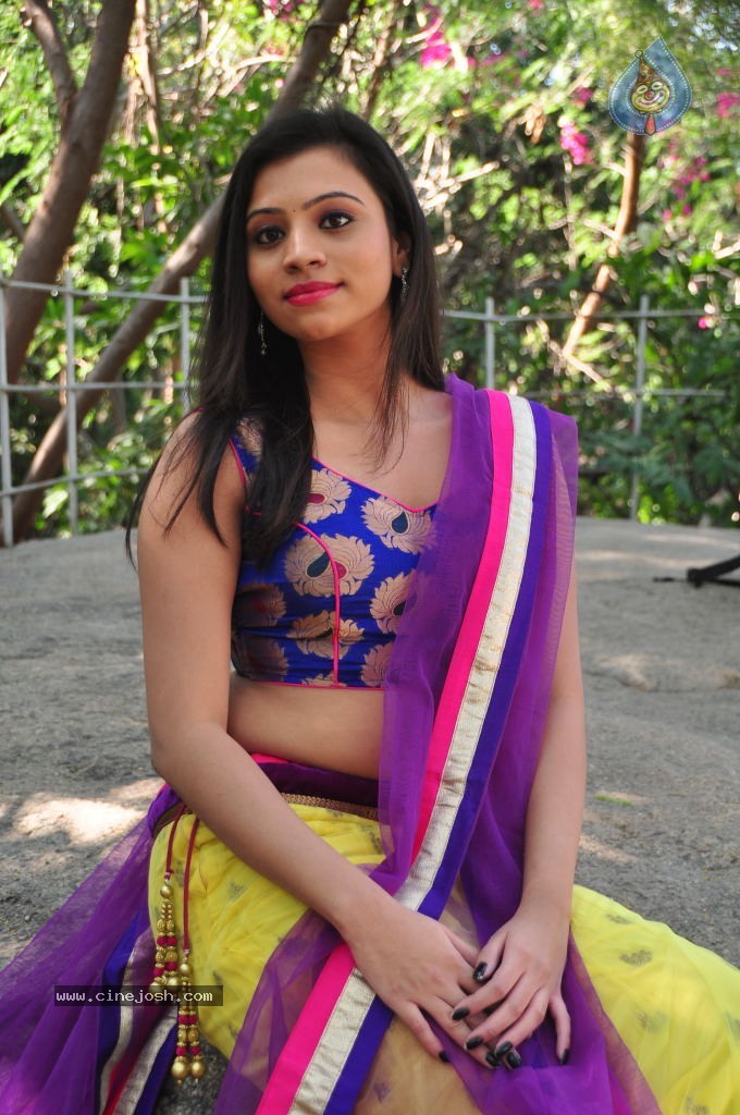 Priyanka New Hot Gallery - 24 / 116 photos