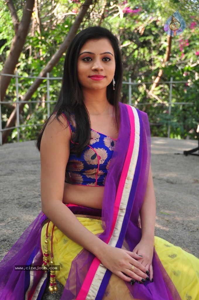 Priyanka New Hot Gallery - 32 / 116 photos