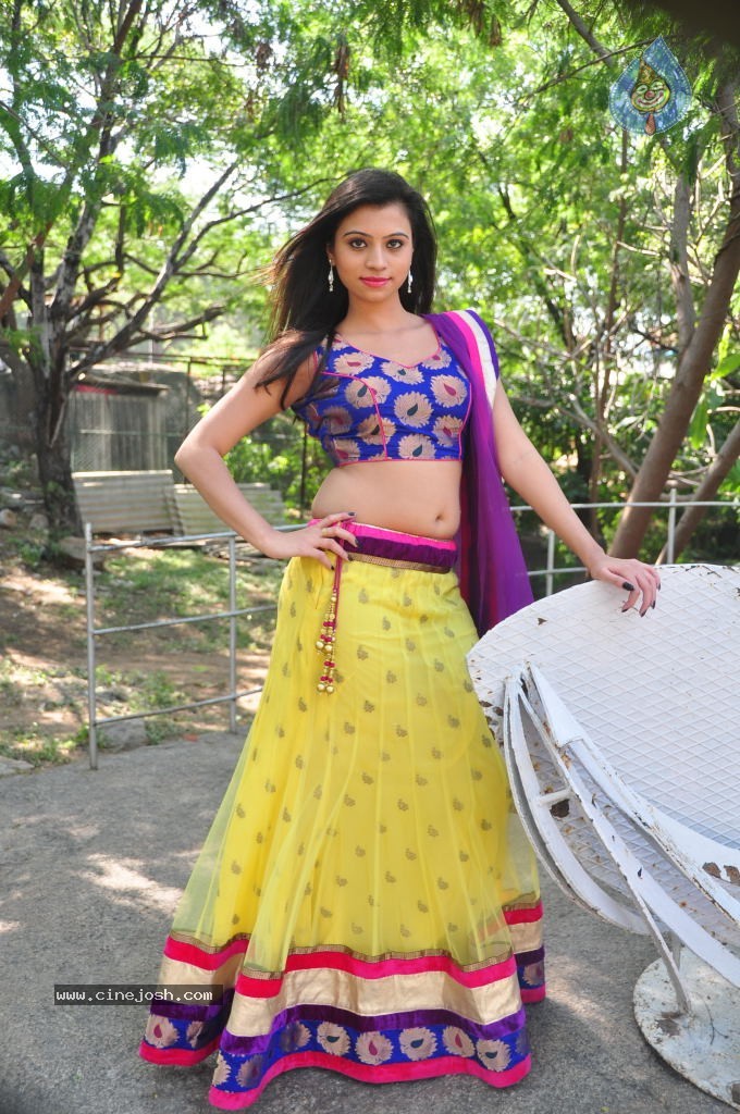 Priyanka New Hot Gallery - 69 / 116 photos