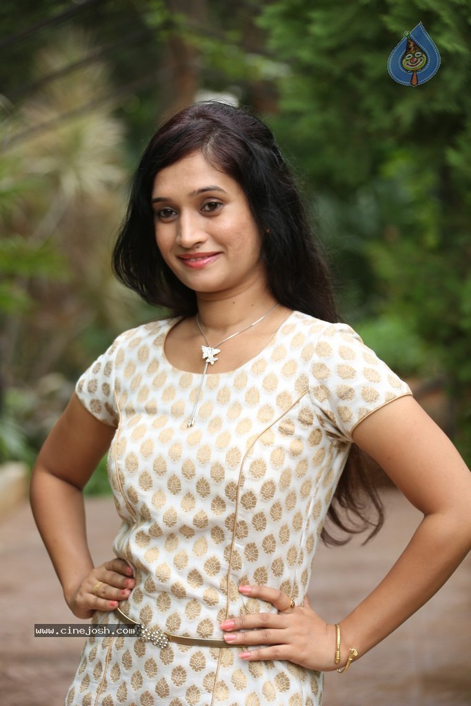 Priyanka Pallavi New Gallery  - 16 / 70 photos