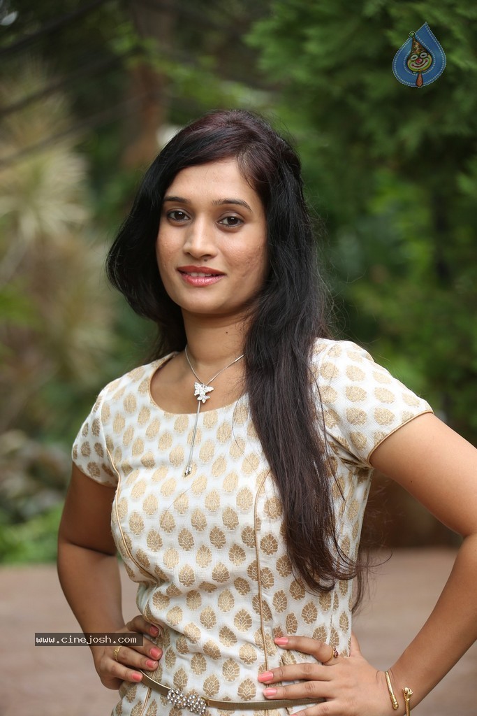 Priyanka Pallavi New Gallery  - 41 / 70 photos
